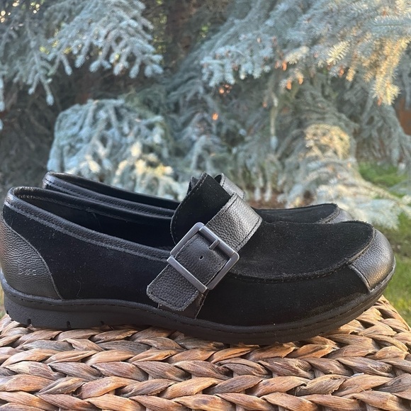 Born boc Erna Black Suede & Leather Adjustable Buckle Slip on Classic Loafer 11 - Picture 3 of 8